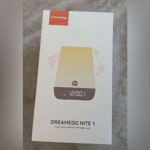 NIB Dreamegg 4-in-1 sound machine +